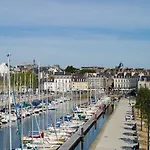 Charmant App. Mezzanine Calme Au Centre De Vannes