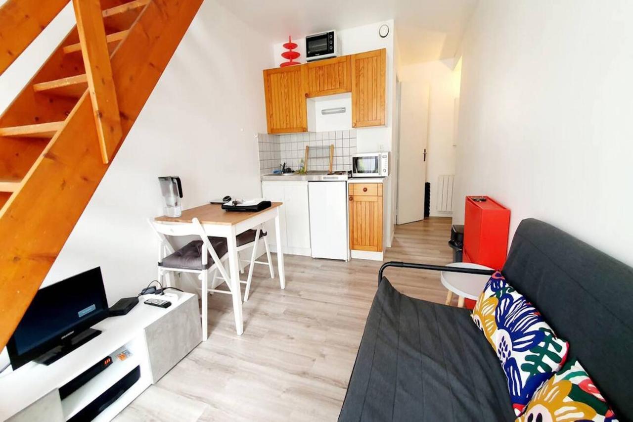 Appartement Charmant App. Mezzanine Calme Au Centre De *