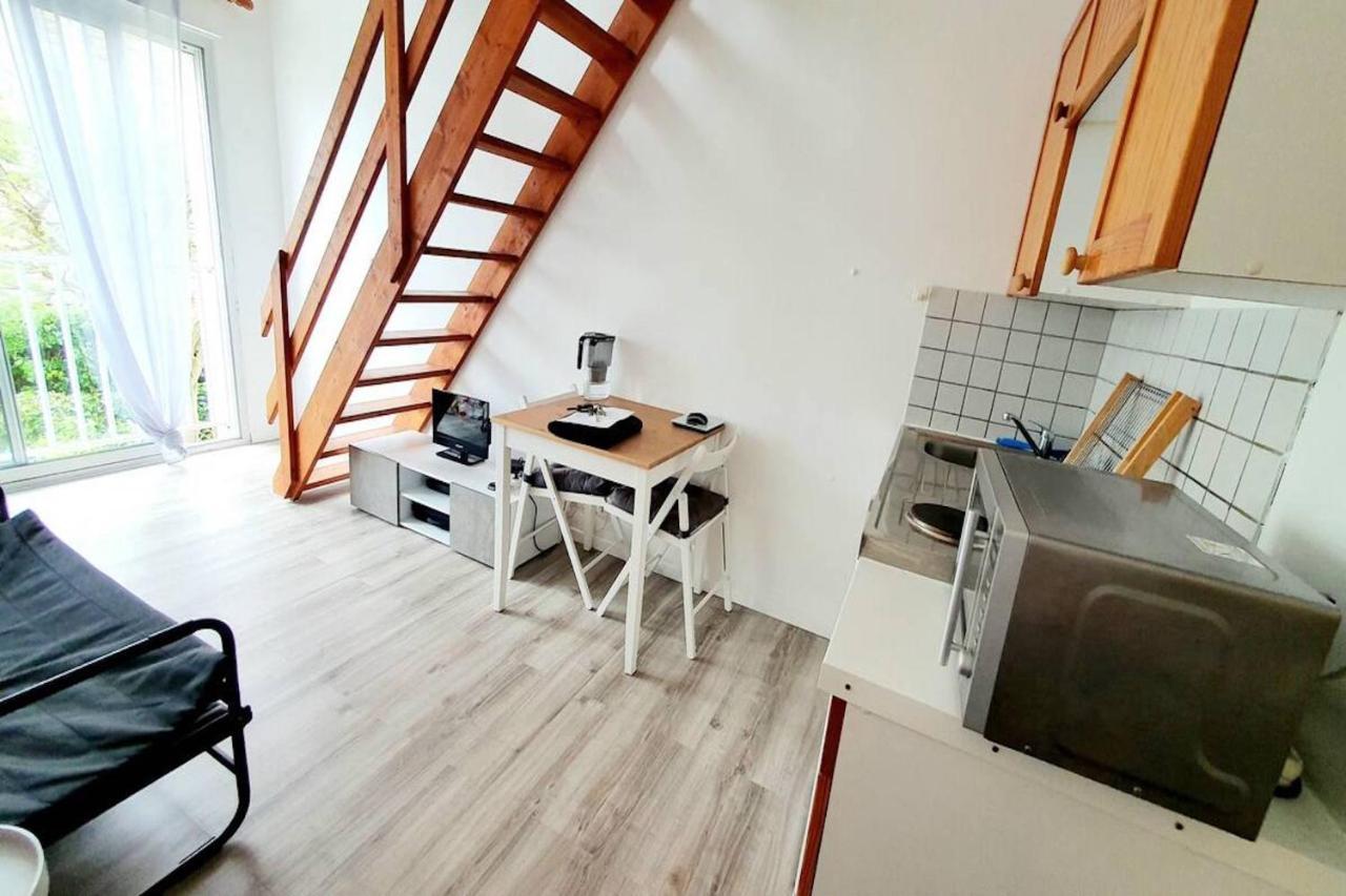 Charmant App. Mezzanine Calme Au Centre De Appartement
